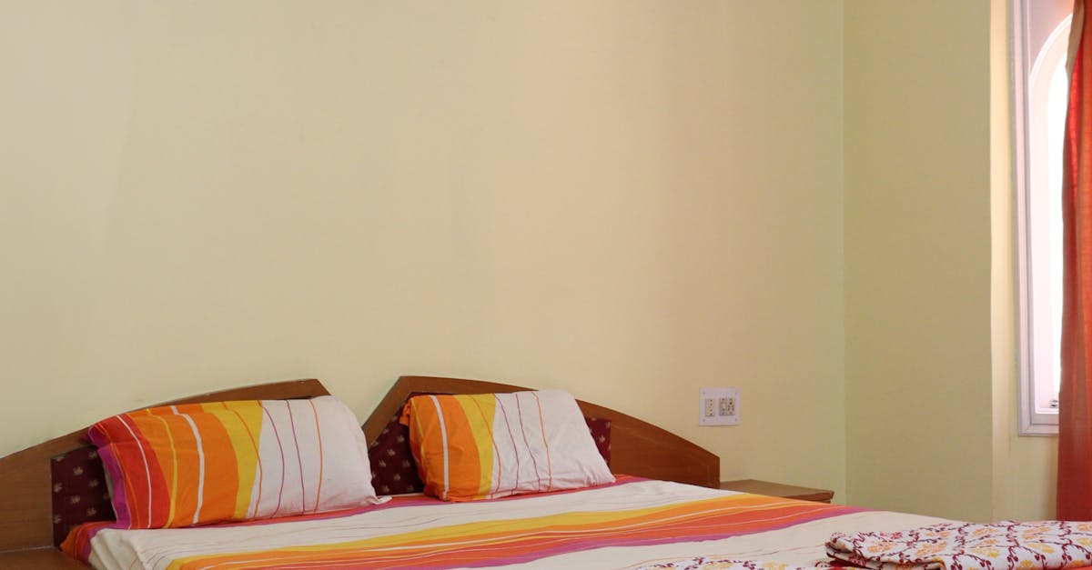 The Benefits of Hiring Furniture Removalists for Assembly Tasks
